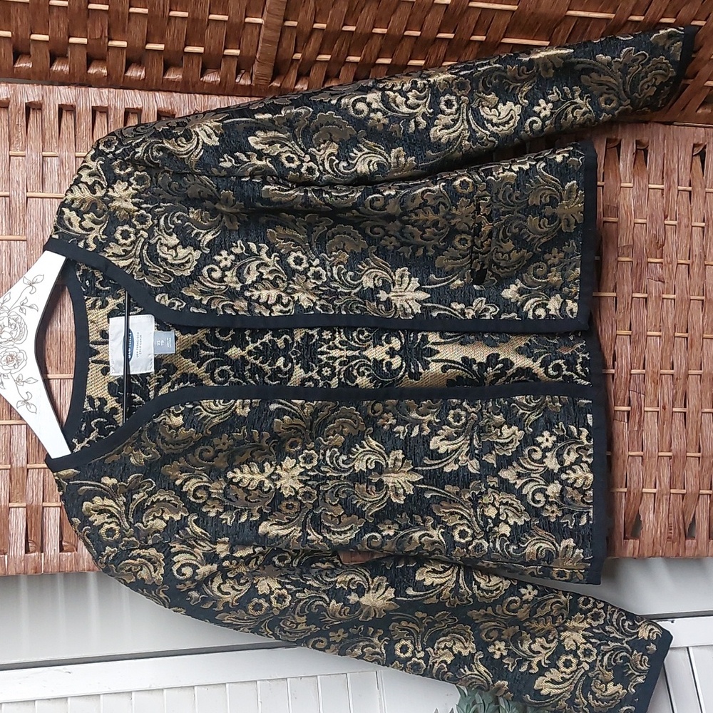 Old Navy open front jacket XS  Black and Gold